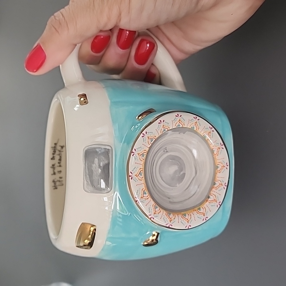 New Camera Mug - Picture 5 of 10